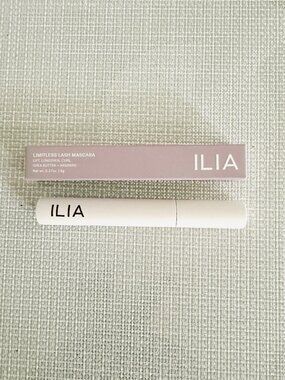 ILIA Limitless Lash Mascara Black Full Size 8g New in Box